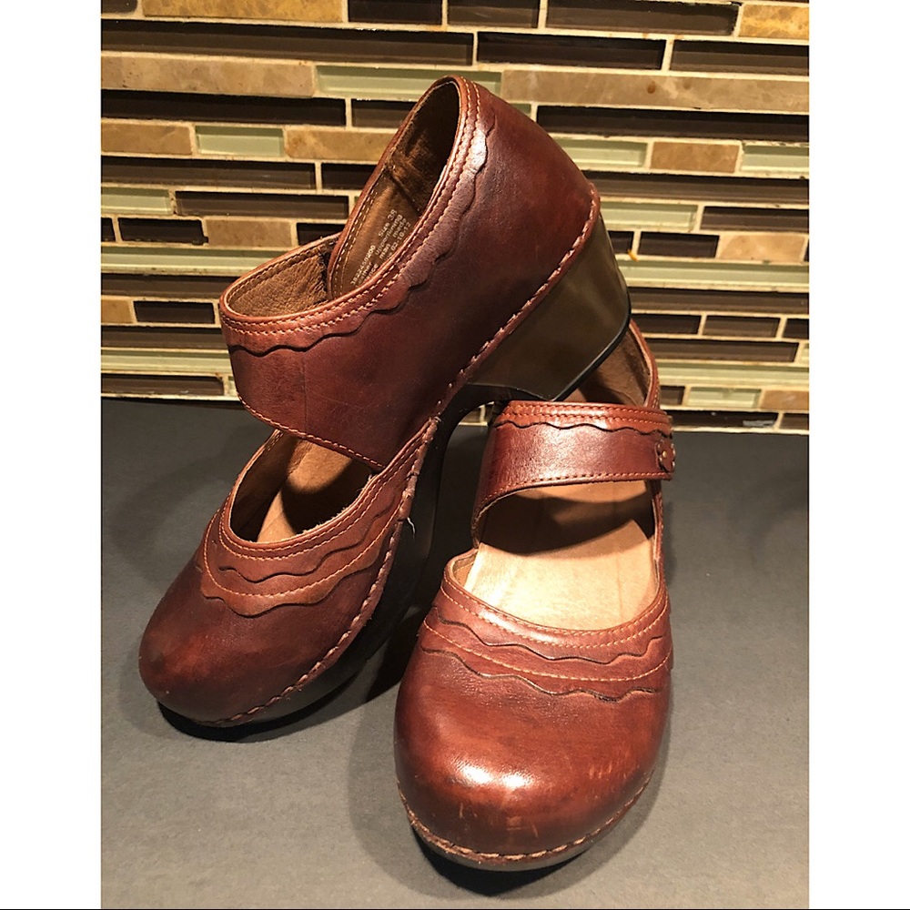 Dansko Velcro Leather Clogs Size 38